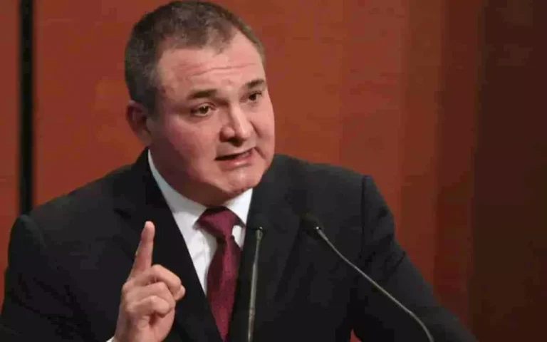 Defensa de García Luna pide la sentencia mínima: «20 años son suficientes» afirman