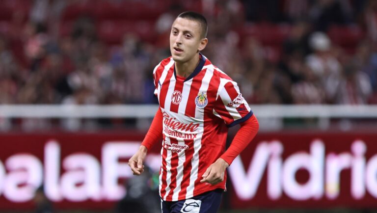 Federación Mexicana de Futbol no sancionará a Roberto Alvarado tras incidente con periodistas