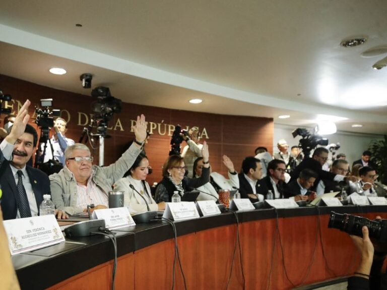 En Comisiones, el Senado aprueba iniciativa para impedir impugnaciones a reformas constitucionales