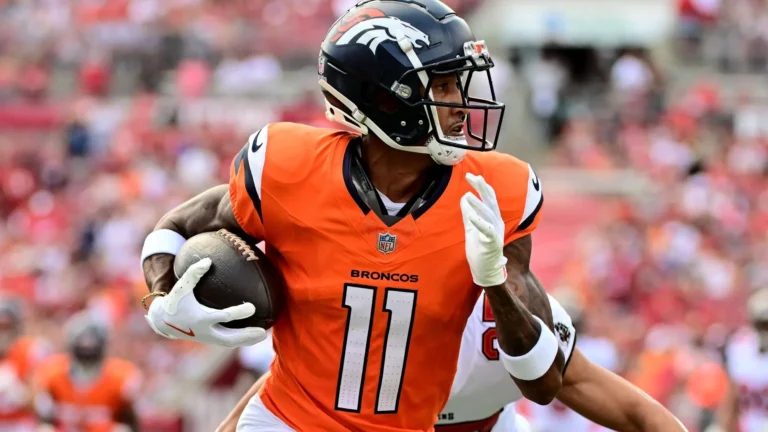 Josh Reynolds, receptor de los Broncos, se recupera tras recibir un balazo en la nuca