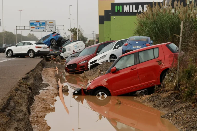 Destrucción, desaparecidos, muertes y emergencia máxima tras tormentas en España