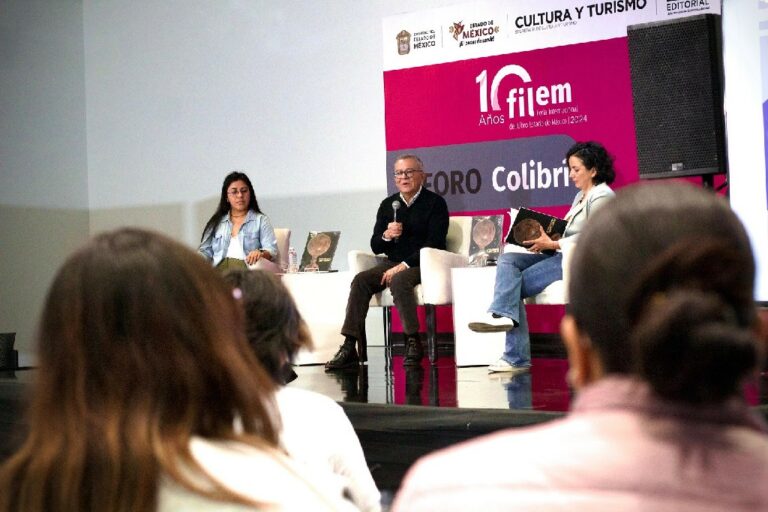 Viven asistentes a la FILEM 2024 un encuentro con la ciencia ficción y la fantasía a través de la lectura