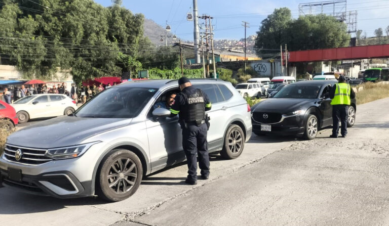 Inhiben Secretarías de Seguridad, Movilidad y municipios invasión de carril confinado del Mexibús