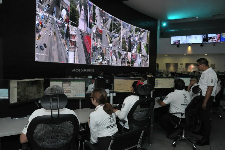 Gobernadora Delfina Gómez destaca eficiencia del C5 para combatir el crimen en el Estado de México