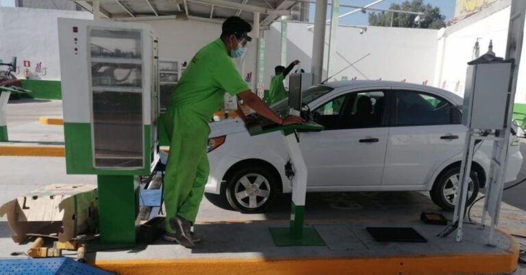 Estos son autos de EdoMéx que deben verificar en noviembre