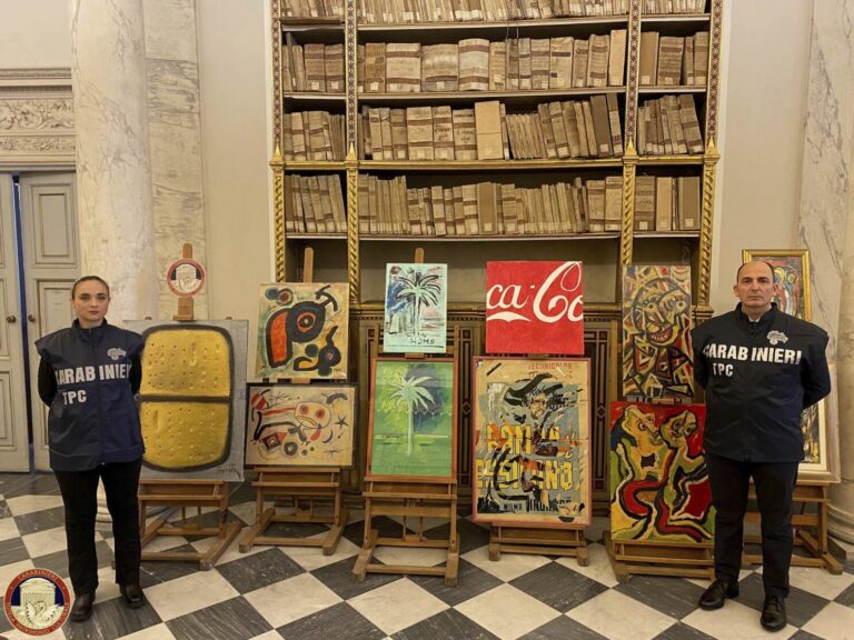 Descubren red europea de falsificación de arte con obras falsas de Banksy, Picasso y Warhol