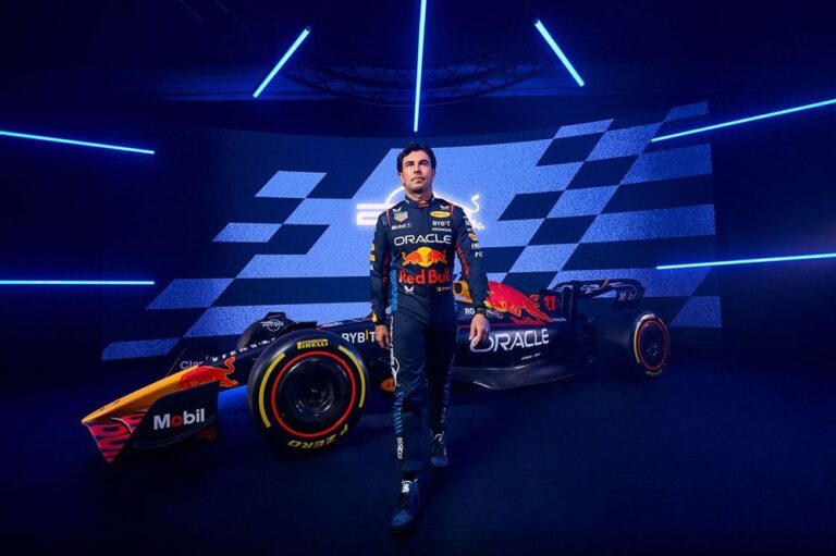 Sergio ‘Checo’ Pérez seguirá en Red Bull para la temporada 2025