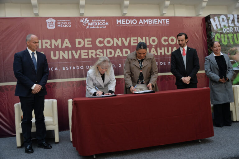 Firman EdoMéx y Universidad Anáhuac convenio de colaboración a favor de la capacitación profesional