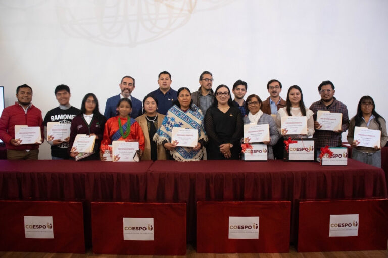 Premian a ganadores del Concurso Estatal de Fotografía “Población Indígena del Estado de México”