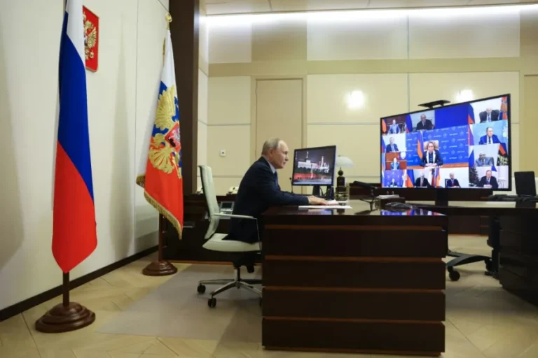 Trump asegura que está preparando una reunión con Putin el Kremlin responde