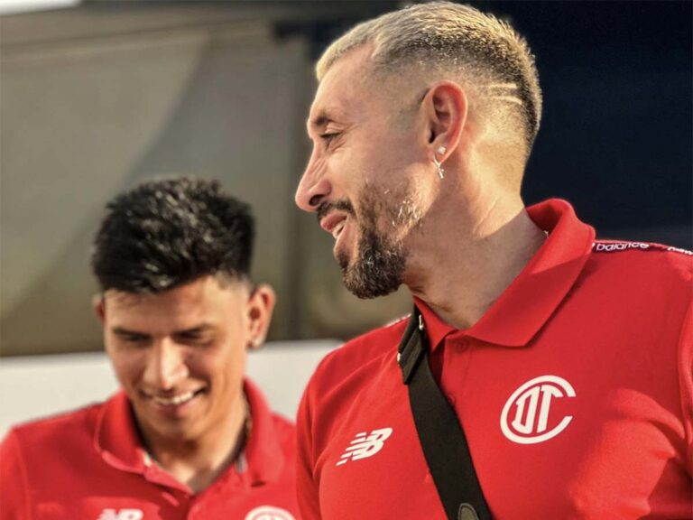 Héctor Herrera enfrentará sanción en la Liga MX antes de debutar con Toluca