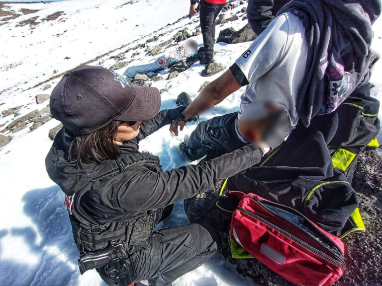 Auxilia Policía de Alta Montaña a cuatro personas lesionadas en el Nevado de Toluca