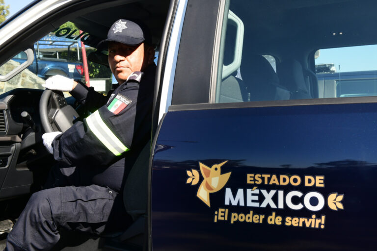 Policía Estatal estrena patrullas de última generación