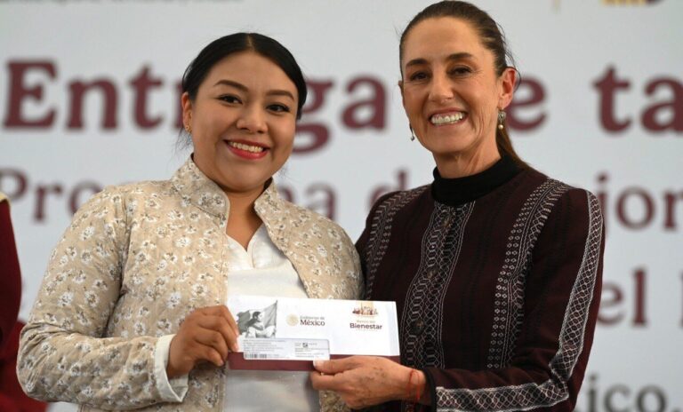 Más de 45 mil familias mexiquenses reciben apoyos para mejorar sus viviendas