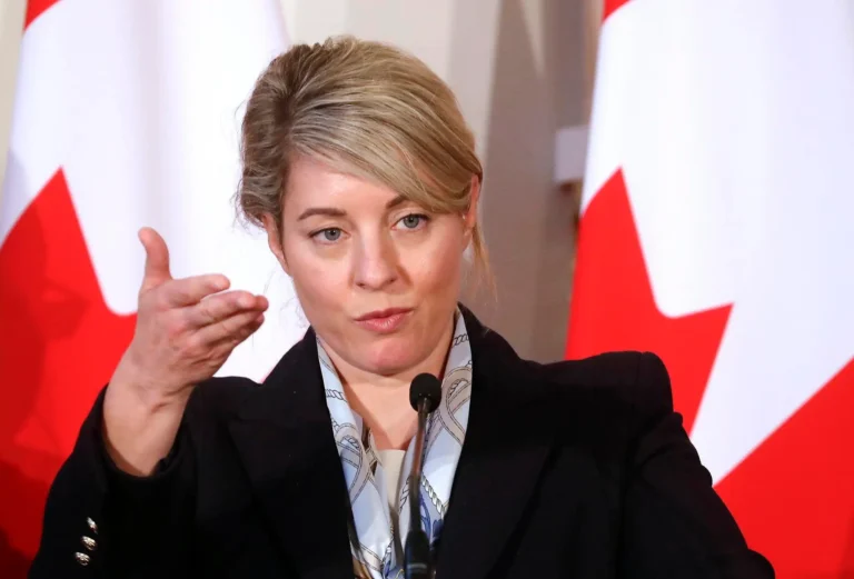 Canadá busca crear coalición para enfrentar la amenaza de aranceles de Trump