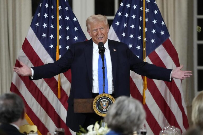 Trump endurece su estrategia comercial con nuevos aranceles