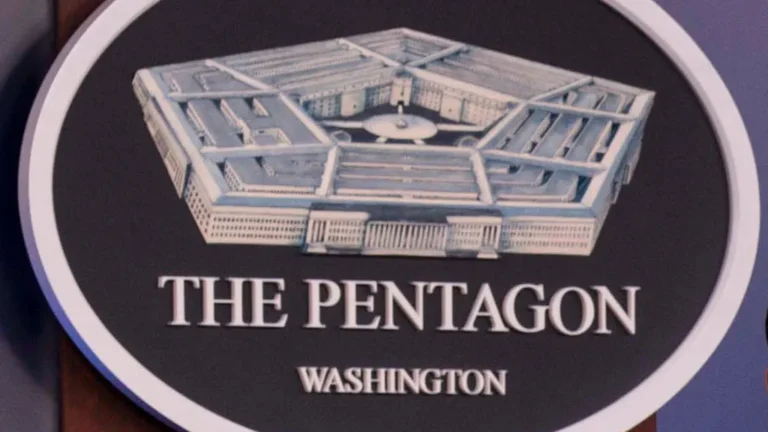 Para la nueva estrategia de defensa de Trump, Pentágono reajusta su presupuesto
