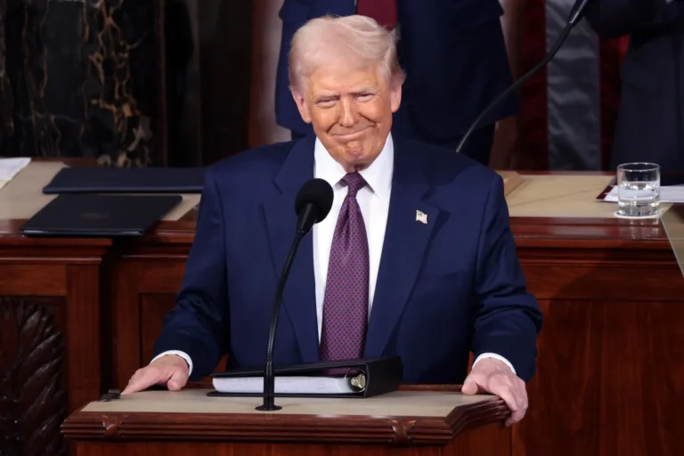 Trump emite discurso ante el Congreso americano, defiende su política proteccionista y promete resultados