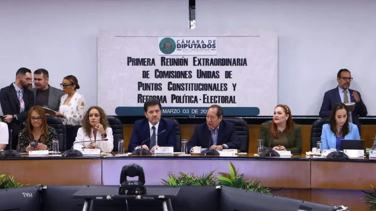 Diputados aprueban en comisiones reformas contra nepotismo y reelección