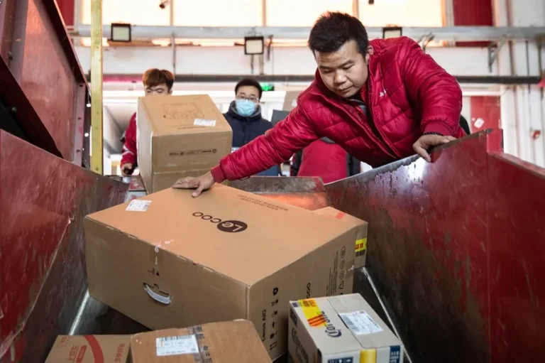 China responde con aranceles a productos agropecuarios de EE.UU.