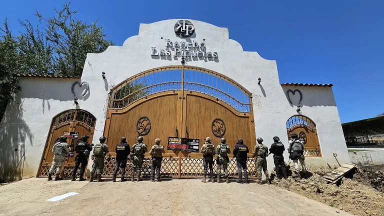Aseguran 21 inmuebles del crimen organizado, mansiones y ranchos de lujo en Edoméx
