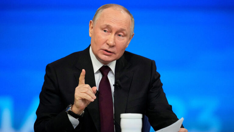 Putin evalúa tregua en Ucrania y agradece esfuerzos de Trump por la paz