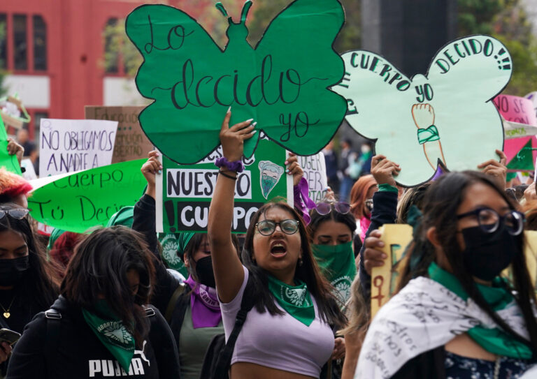 Yucatán se suma a los estados que despenalizan el aborto hasta las 12 semanas