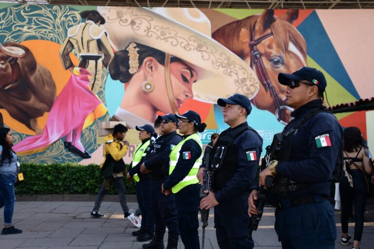 Gobierno del Edoméx llama a evitar apología del delito en ferias y eventos públicos 