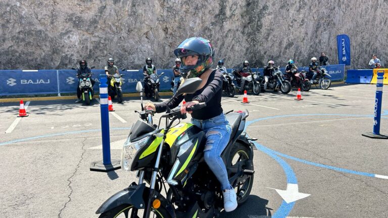 Evalúan a más de 11 mil motociclistas para obtener licencia en Edoméx