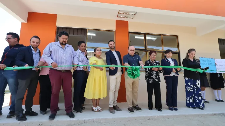 Inauguran aulas del Telebachillerato Ricardo Flores Magón en Zinacantepec