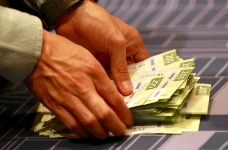 Advierte Fondo Monetario Internacional que México caerá en recesión en 2025 por aranceles