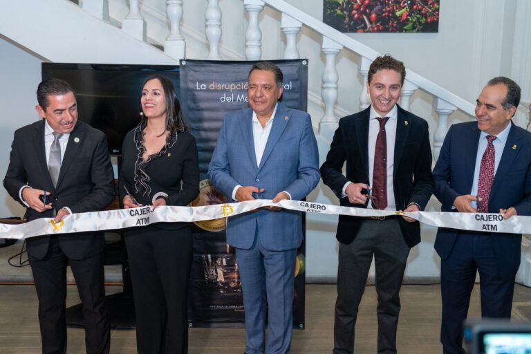Toluca estrena primer cajero de Bitcoin en hotel sede del Mundial 2026