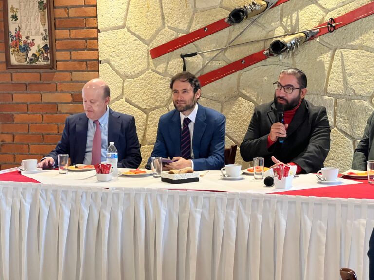 Empresarios mexiquenses dialogan con Luis Fernando presidente electo del TSJEM 