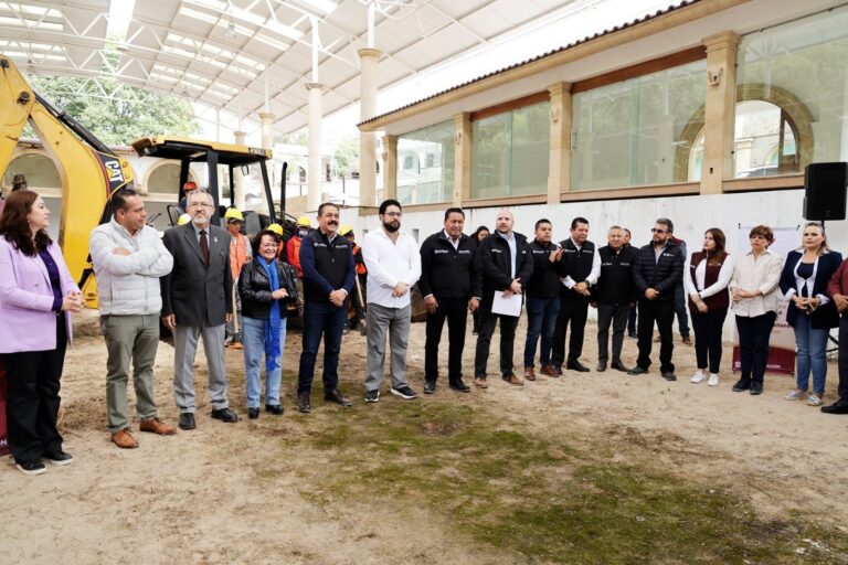 Inician obras de universidades Rosario Castellanos en Naucalpan y Chalco