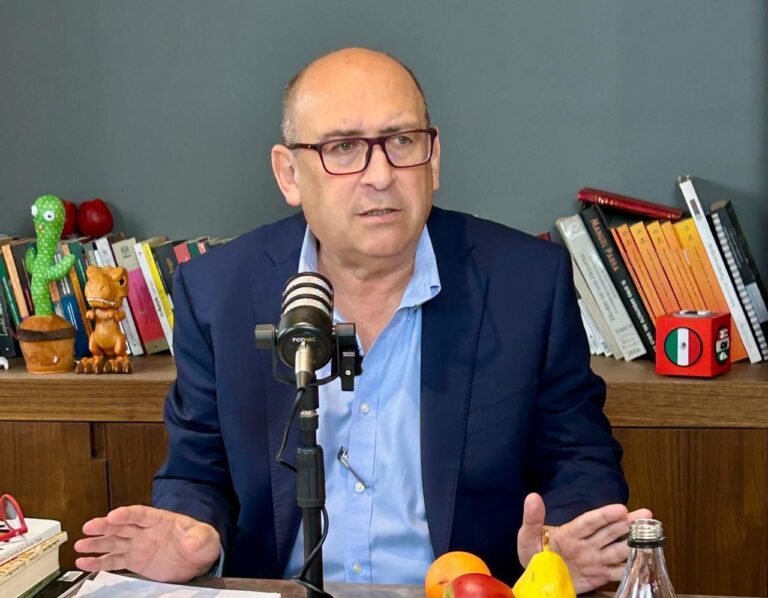 Rubén Moreira alerta ofensiva contra la libertad de expresión y acusa persecución a medios