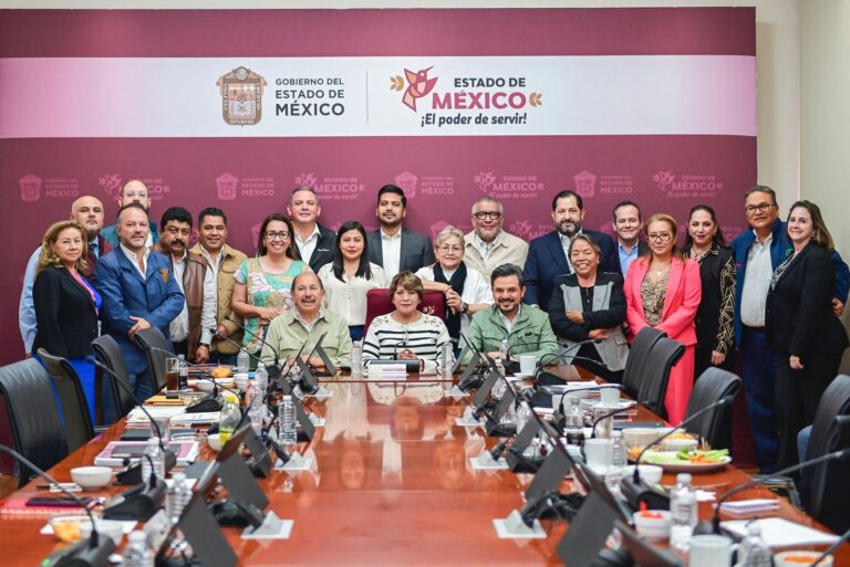 Avanzan obras médicas en el Oriente del Edoméx en beneficio de 10 M de mexiquenses 