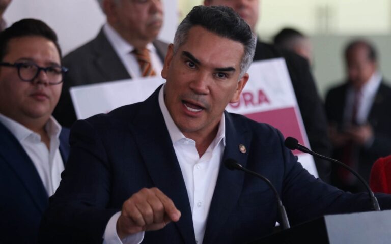 El PRI denuncia penalmente a AMLO y políticos de Morena los acusa de “narcoestado”