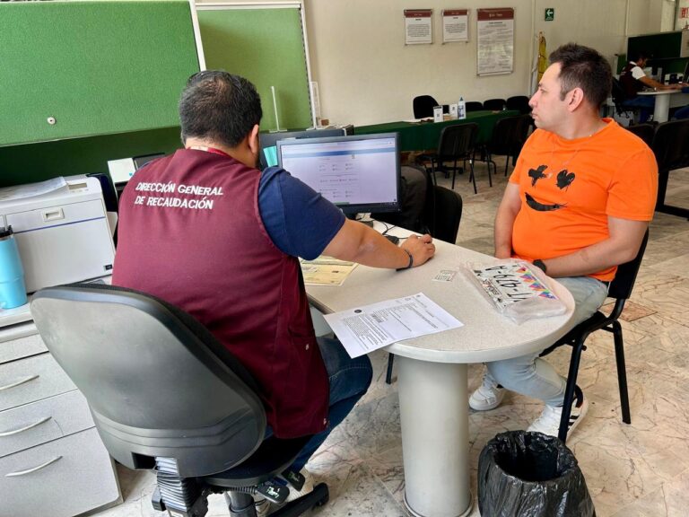 Condona multas Edoméx y ofrece hasta 100% de descuento en Reemplacamiento 2025