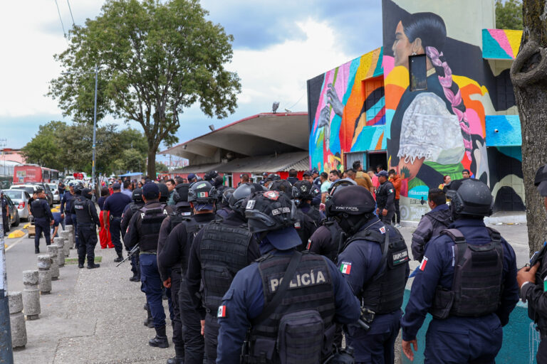 Toluca refuerza operativos para recuperar espacios públicos y garantizar movilidad