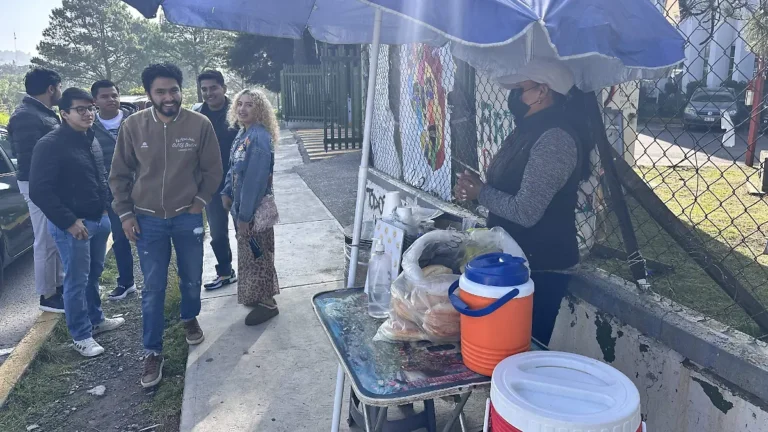 UAEMéx: Comercios en Ciudad Universitaria reabren tras el regreso a clases en Ciencias Políticas