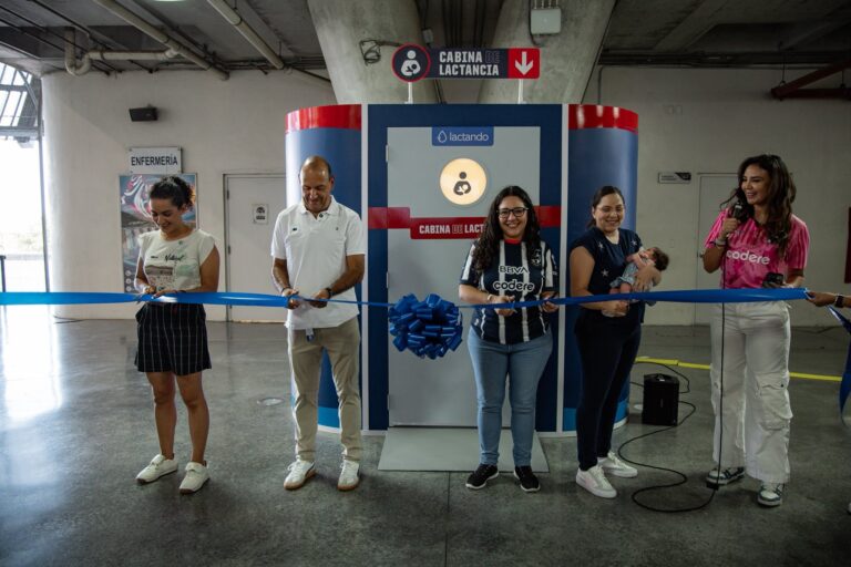 Rayados inaugura cabina de lactancia en el BBVA y genera debate en redes