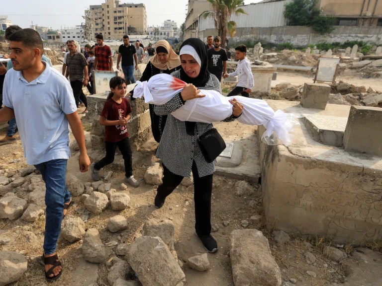 Bombardeos israelíes en Gaza dejan 123 muertos en el peor día de la semana