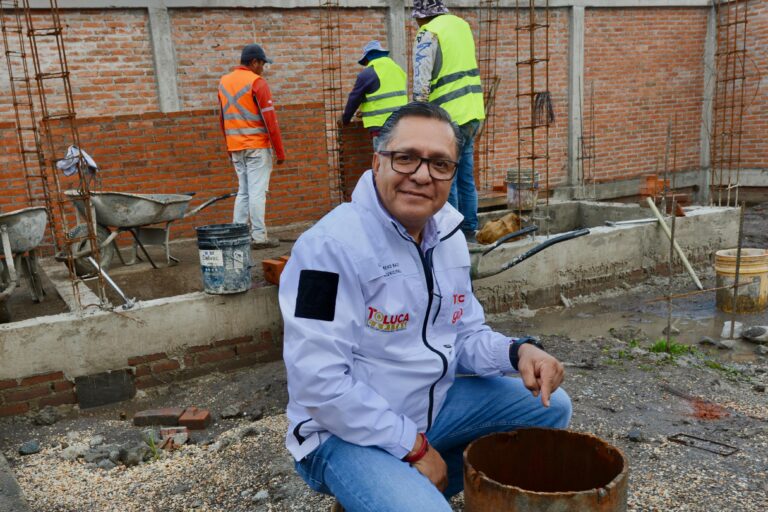 Ricardo Moreno supervisa avances del pozo San José Otzacatipan para garantizar agua en Toluca
