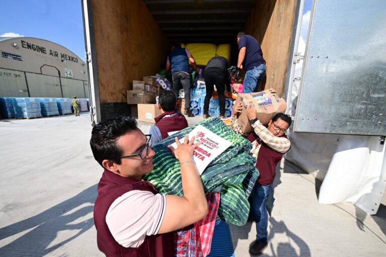 Suman 45 toneladas de ayuda del Edoméx a Hidalgo tras intensas lluvias