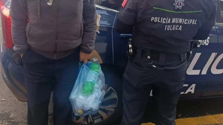 Más de 20 sancionados en Toluca por tirar o quemar basura en la vía pública