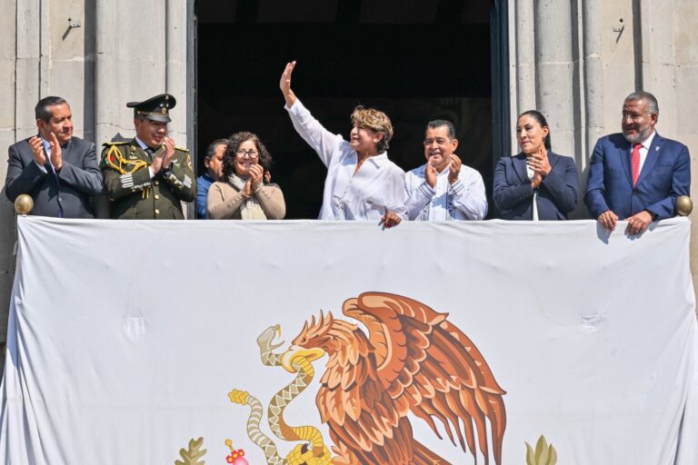 Histórico desfile por el 115 Aniversario de la Revolución en el Estado de México