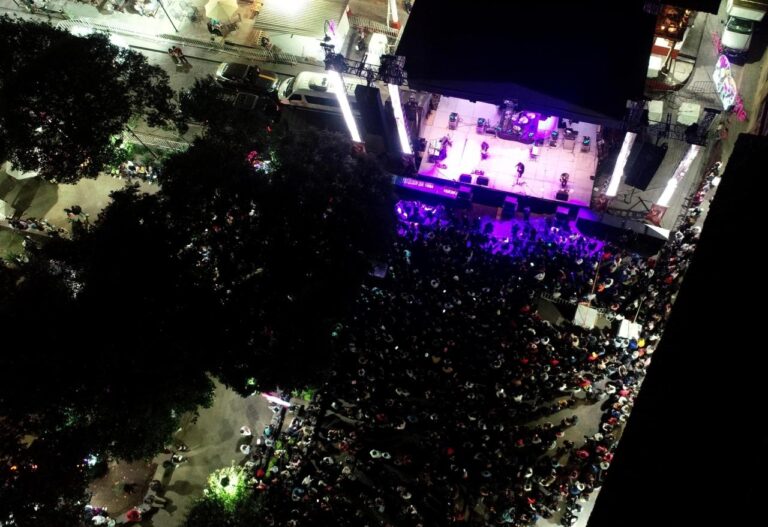 Más de 100 mil personas celebran el Festival de las Almas 2025 en Valle de Bravo