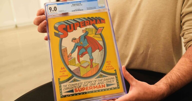 Copia del primer ‘Superman’ se vende en récord histórico de 9.12 mdd en subasta mundial