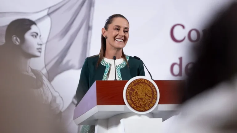 La Presidenta Sheinbaum Cuestiona Bloqueos: «No Hay Razón» para Protestas y Señala Defensa de Privilegios en el Agua