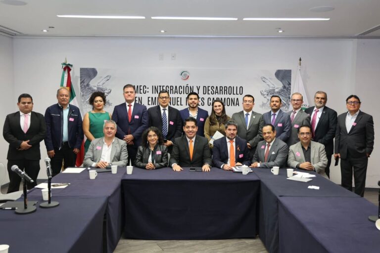 Seminario T-MEC impulsa análisis innovador sobre competitividad, fronteras y desarrollo nacional